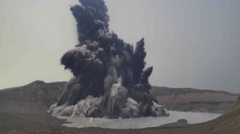 Thousands evacuated after Taal volcano in Philippines erupts