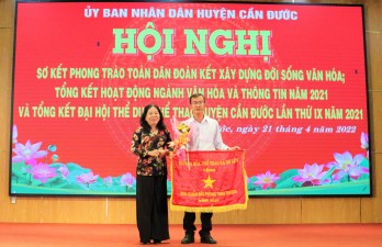 Cần Đước gần 99% hộ đạt gia đình văn hóa