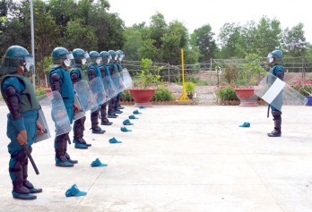 'Sao vuông' biên giới trong mùa luyện quân