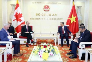 Vietnam keen on promoting security cooperation with Canada: minister