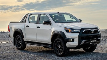 Rõ lý do xe bán tải Toyota Hilux không có để bán tại Việt Nam