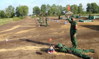 Tiểu đoàn Huấn luyện - Cơ động đồng hành cùng chiến sĩ mới trong mùa huấn luyện