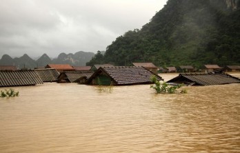 Vietnam needs roughly 368 billion USD to develop climate-resilient, low-carbon economy: WB