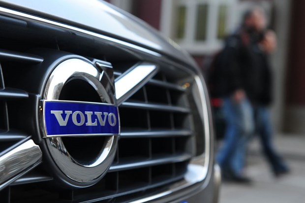 Logo của thương hiệu ôtô Volvo. (Ảnh: AFP)