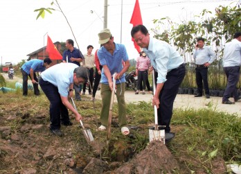 Nông dân tích cực bảo vệ môi trường