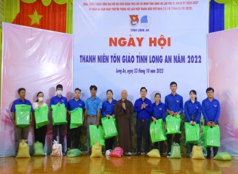 Sôi nổi ngày hội thanh niên tôn giáo