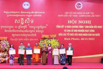 Student sponsorship programme helps promote Vietnam-Cambodia friendship