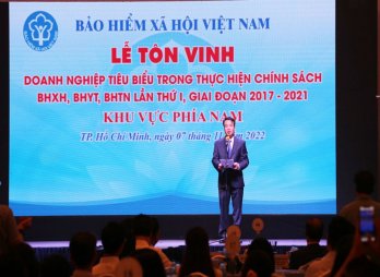 Tôn vinh 103 doanh nghiệp tiêu biểu thực hiện chính sách bảo hiểm xã hội