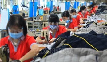 Labour unions prioritise supporting workers on Tet