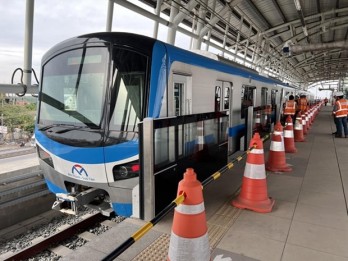 HCM City’s metro train set for test run