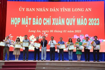 Họp mặt báo chí mừng Xuân Quý Mão 2023