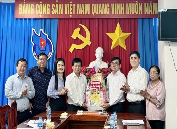 Hội Nhà báo Việt Nam thăm, chúc Tết Hội Nhà báo Việt Nam tỉnh Long An