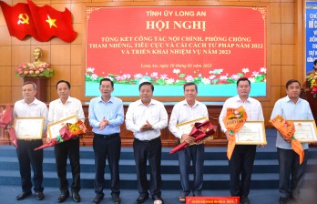 Thực hiện hiệu quả công tác nội chính, phòng, chống tham nhũng và cải cách tư pháp