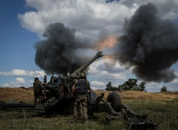 Tổng thống Zelensky thừa nhận tình hình tại Donetsk và Lugansk “cực kỳ khó khăn”