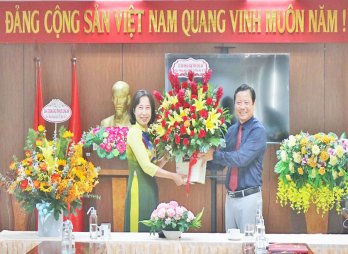 Thăm, chúc mừng Hội Liên hiệp Phụ nữ Việt Nam tỉnh nhân kỷ niệm 113 năm Ngày Quốc tế Phụ nữ