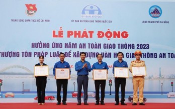 Phát động hưởng ứng Năm An toàn giao thông 2023