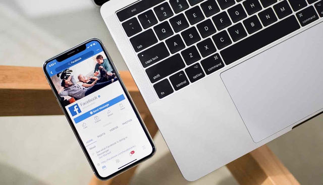 Facebook khóa hàng loạt fanpage Việt trong đêm