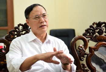 "Người tài không quỵ lụy, bợ đỡ"