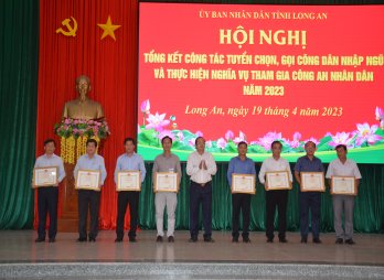 UBND tỉnh tổng kết công tác tuyển chọn và gọi công dân nhập ngũ năm 2023