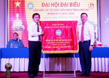 Mr. Nguyen Huu Ngoc re-elected as President of Long An Union of Friendship Organizations