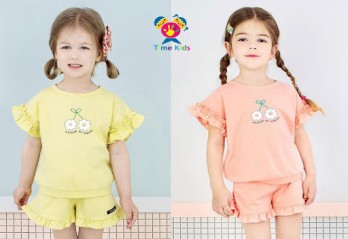 Bí quyết lựa quần áo cho bé gái, bé trai đẹp, thoải mái tại Time Kids