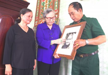 Về Quê Mỹ Thạnh nghe kể chuyện 'má Ba cơm nguội'