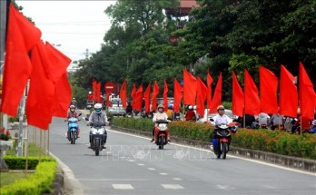 Tỉnh táo, nhạy bén trong cuộc đấu tranh chống các quan điểm sai trái, thù địch