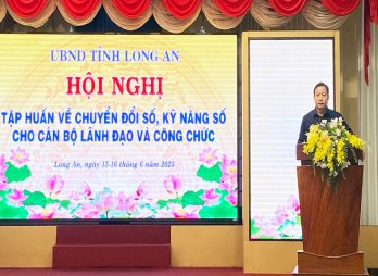 Tập huấn về chuyển đổi số, kỹ năng số cho cán bộ lãnh đạo, công chức