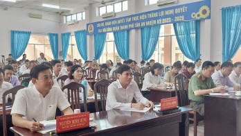 Cử tri TP.Tân An quan tâm vấn đề chế độ đãi ngộ văn nghệ sĩ, chính sách khám, chữa bệnh