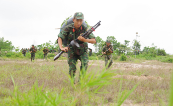 Thử lửa thao trường