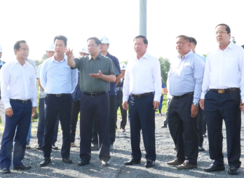 PM Pham Minh Chinh surveys Ring Road 3 project of HCMC, section passing Long An