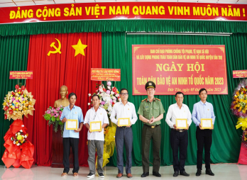 Tân Trụ tổ chức ngày hội Toàn dân bảo vệ an ninh Tổ quốc