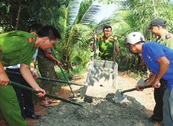 Phát huy phẩm chất cao đẹp chiến sĩ Công an nhân dân