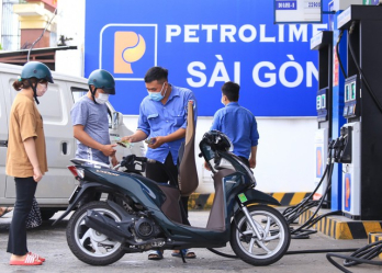 Giá xăng dầu hôm nay 31/8/2023: Dời ngày điều chỉnh giá xăng sau lễ