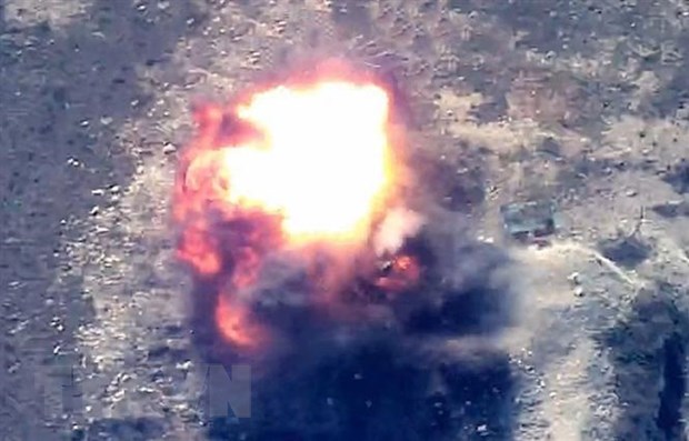 Hiện trường một vụ nổ sau khi Azerbaijan mở chiến dịch quân sự tại thị trấn Stepanakert thuộc khu vực tranh chấp Nagorny-Karabakh, ngày 19/9. (Ảnh: AFP/TTXVN)