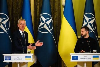 NATO khẳng định sự ủng hộ đối với chính phủ Ukraine