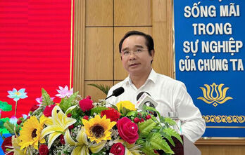 Striving to achieve all goals and targets of 11th Provincial Party Congress Resolution