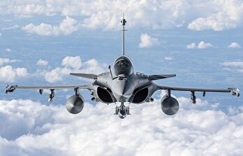 Pháp và Saudi Arabia thảo luận về thương vụ máy bay chiến đấu Rafale