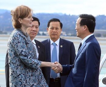 President Vo Van Thuong arrives in San Francisco, starting working programme at APEC 2023