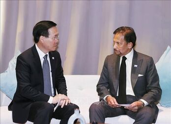 President meets with Brunei’s Sultan in San Francisco