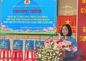 Liên đoàn Lao động tỉnh tổ chức Chương trình tất niên cho công nhân lao động tại Cần Đước