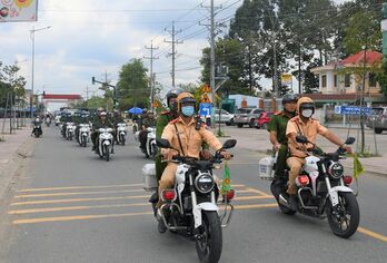 Thường xuyên tuần tra, kiểm soát, xử lý nghiêm vi phạm an toàn giao thông