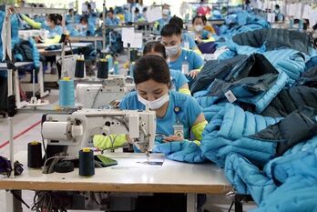 Garment sector eyes 44 billion USD in export this year