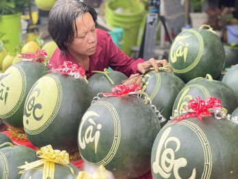 Những sản phẩm tết độc đáo