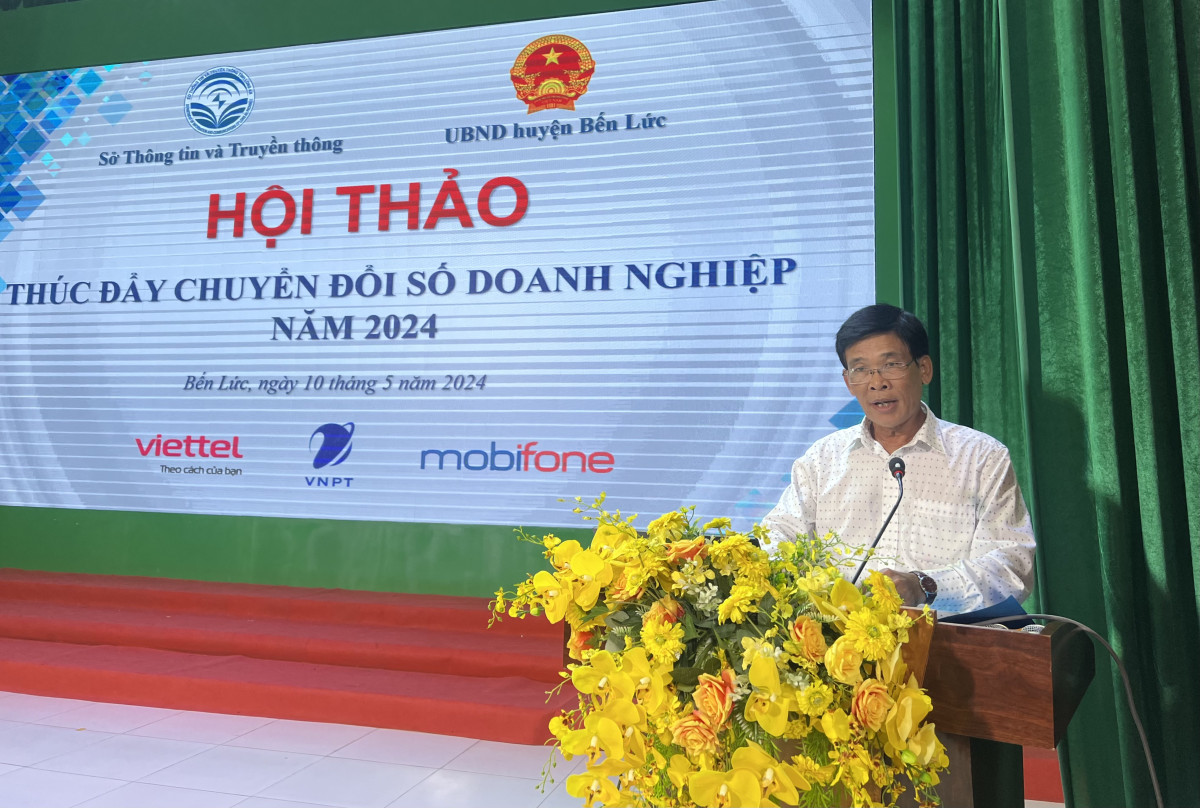 Phó Giám đốc Sở Thông tin và Truyền thông - Hồ Văn Dân đề nghị các tập đoàn công nghệ số khẩn trương xúc tiến triển khai các chính sách hỗ trợ chuyển đổi số 