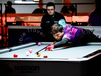 Vietnamese cueists compete in World Pool Championship