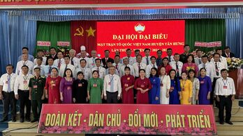 Ông Nguyễn Xuân Hợp tái đắc cử chức danh Chủ tịch UBMTTQ Việt Nam huyện Tân Hưng nhiệm kỳ 2024 - 2029