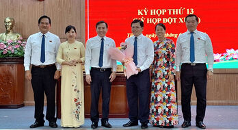 Ông Trịnh Đăng Khoa được bầu giữ chức danh Phó Chủ tịch UBND TP.Tân An khóa XII, nhiệm kỳ 2021-2026