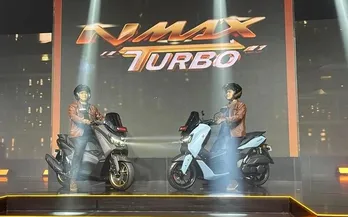 Vừa tung ra đã hút khách mua, Yamaha Nmax 2024 'phả hơi nóng' vào Honda PCX 160