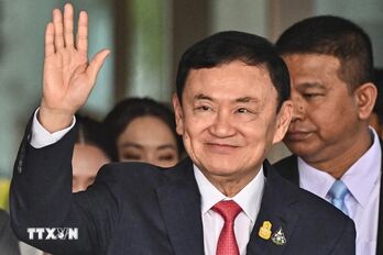 Thái lan: Cựu Thủ tướng Thaksin được tại ngoại sau khi nộp tiền bảo lãnh